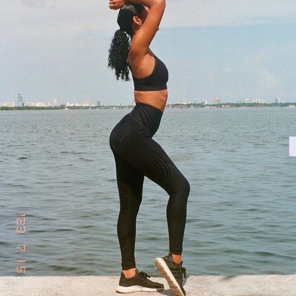 Savage X Fenty Black Leggings - Picture 4 of 16